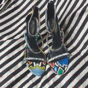 Fashion Nova "She's iconic wedge"